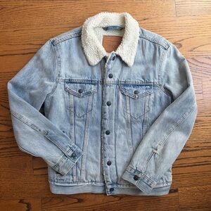 Levi's Light Blue Denim Jacket with Sherpa Collar
